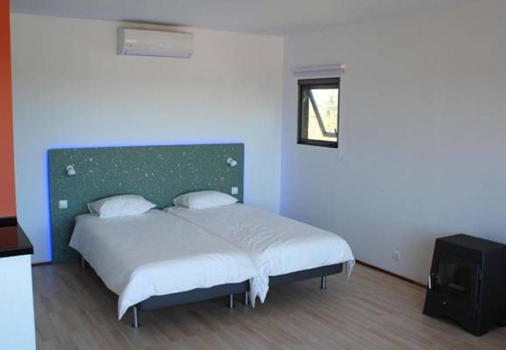 Bubulcus And Bolotas - Off Grid Nature Holiday Home Vimieiro  客房 照片