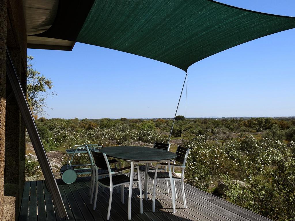Bubulcus And Bolotas - Off Grid Nature Holiday Home Vimieiro  外观 照片